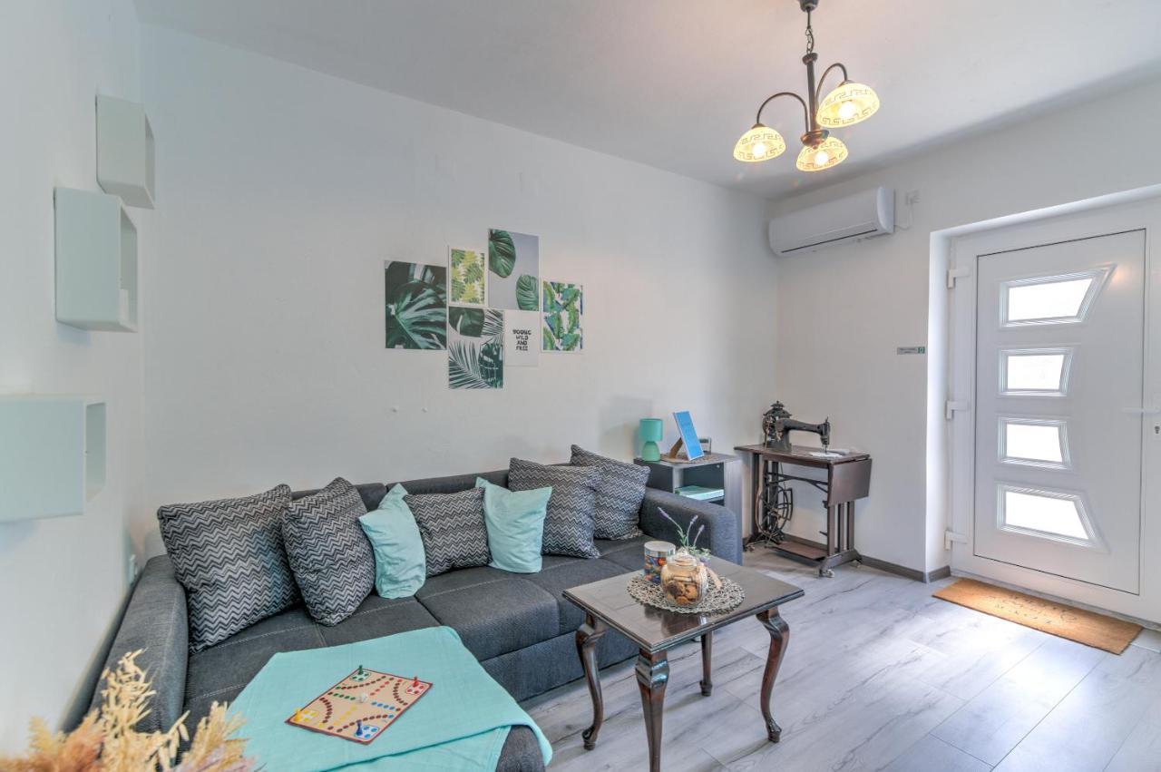 Apartman More Senj  Εξωτερικό φωτογραφία